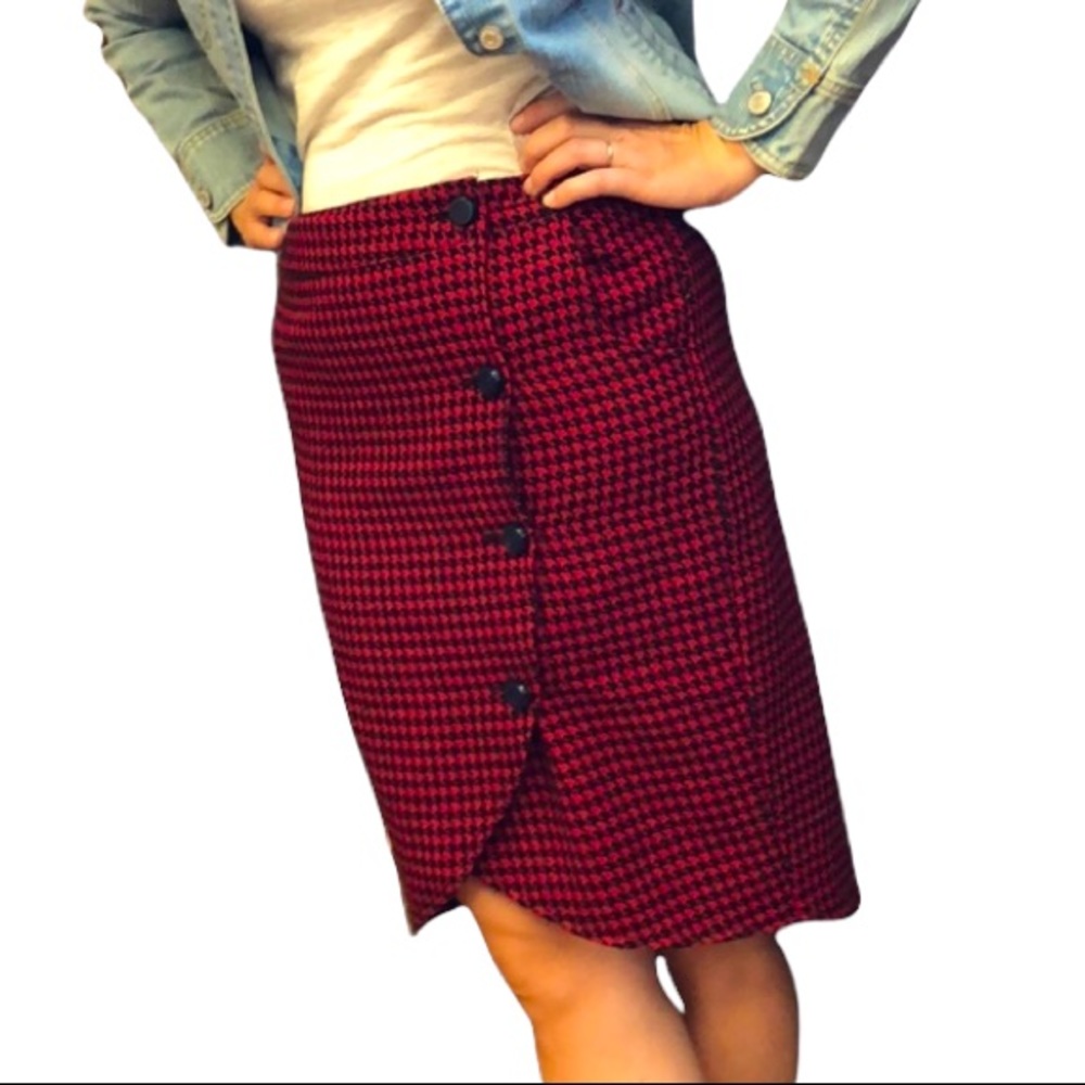 Final price sale! Anthropologie Red & Black Plaid Skirt